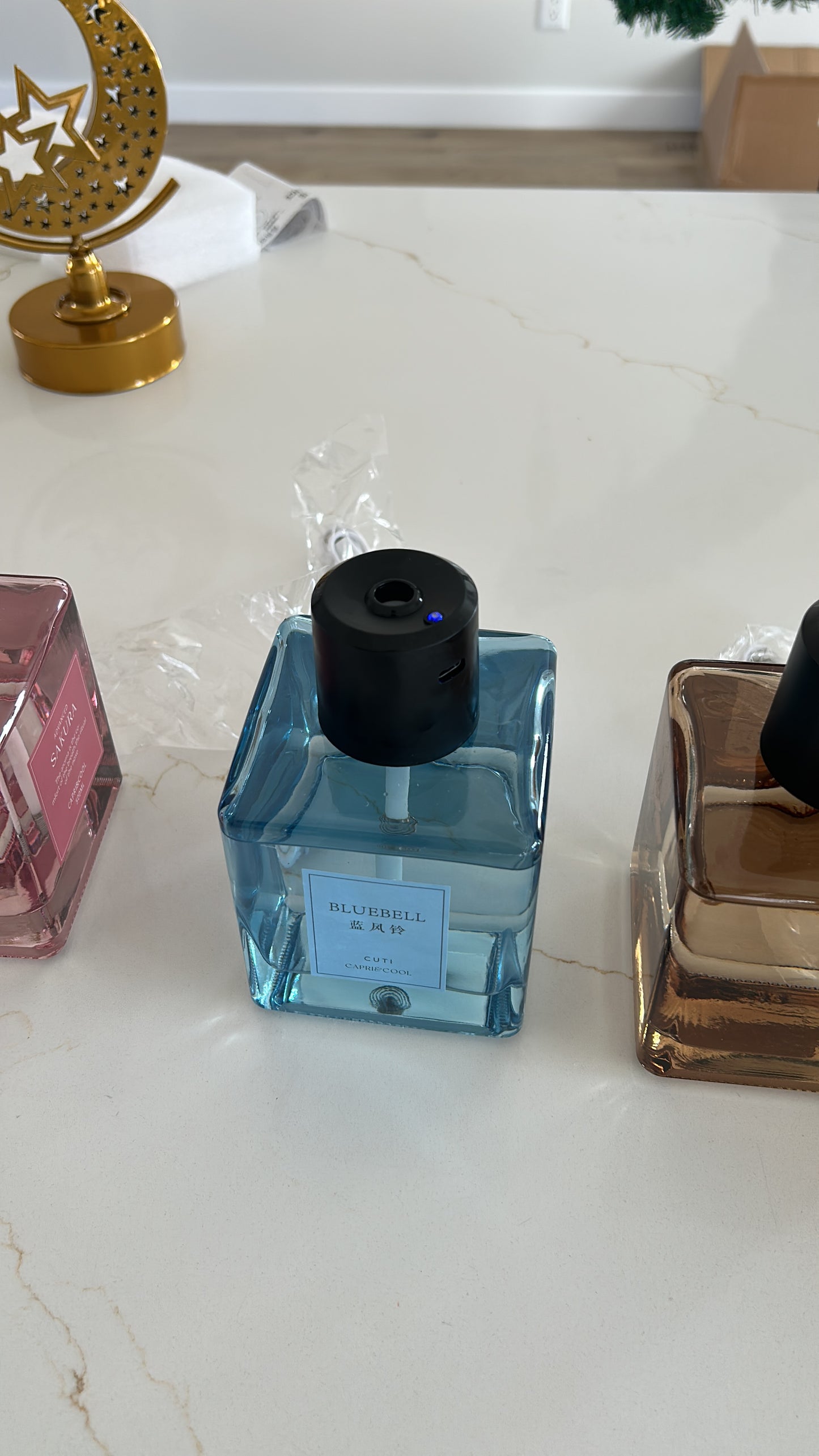 Home fragrances diffuser, six different fragrances ￼500ML